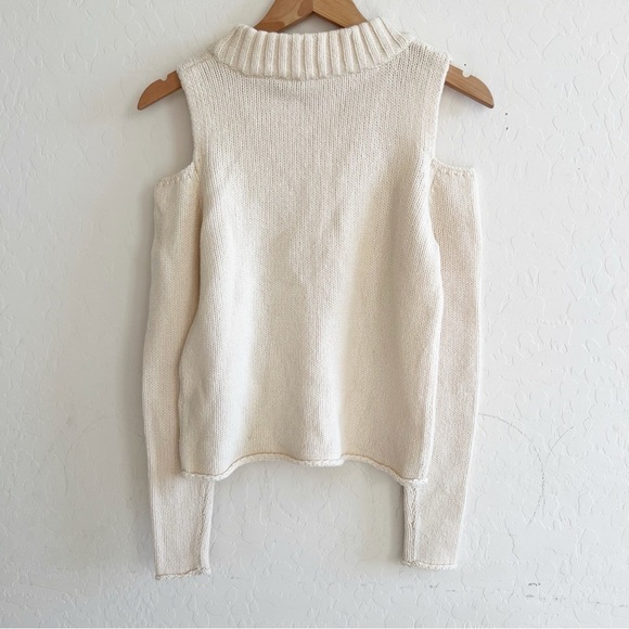 Karen Millen Chunky Cold Shoulder Wool Sweater - Picture 3 of 7